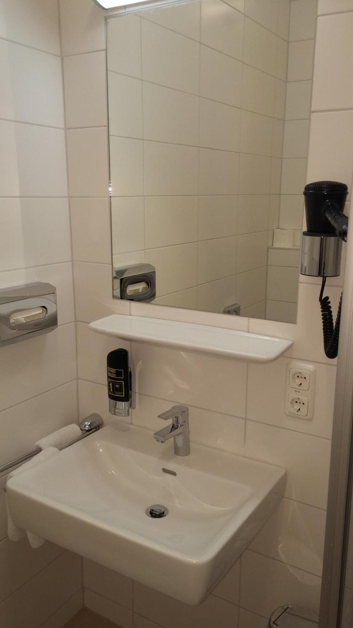 Landhotel St. Florian Sankt Florian am Inn Стая снимка